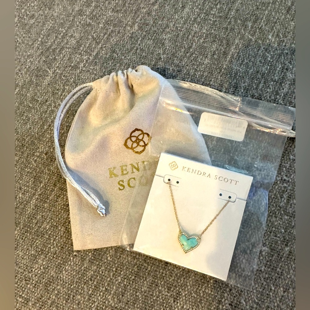 Kendra Scott Heart Necklace
